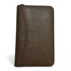Vtg Day-Timer Organizer Planner Brown Navigator Zip Around 6 Rings 8.5x5.5